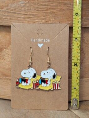 Peanuts Snoopy Enamel Metal Earrings NEW